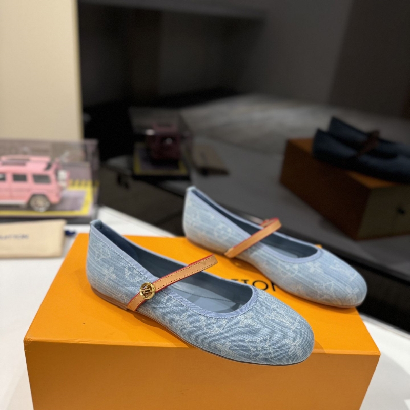LV flat shoes